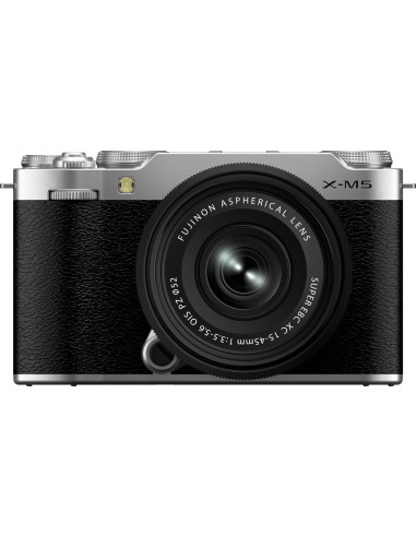 X-M5 Silver + XC 15-45mm f /3.5-5.6 OIS black